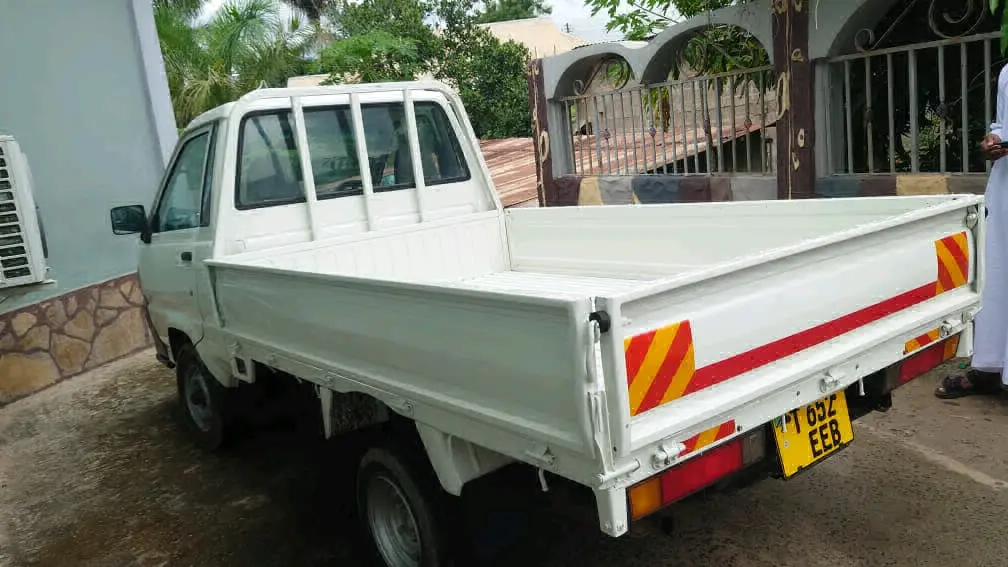 Toyota Townace Pickup thumbnail 4