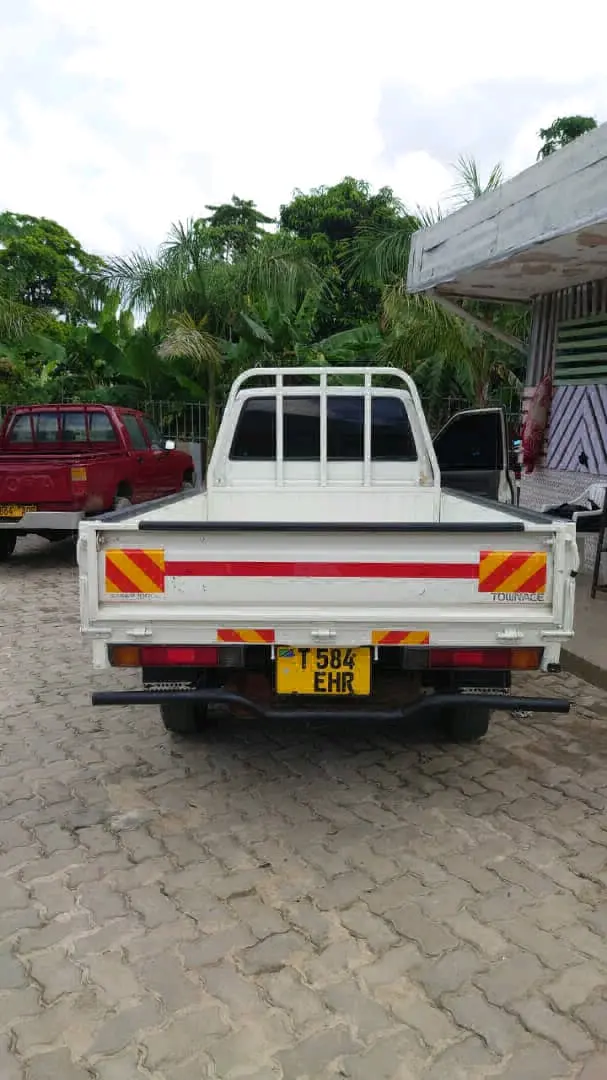 Toyota Townace Pickup thumbnail 7