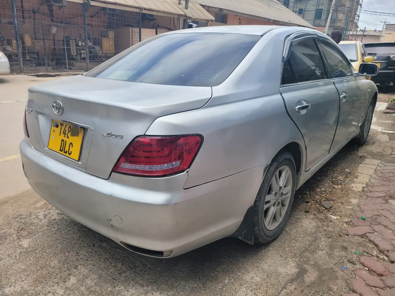 Toyota Mark X thumbnail 5