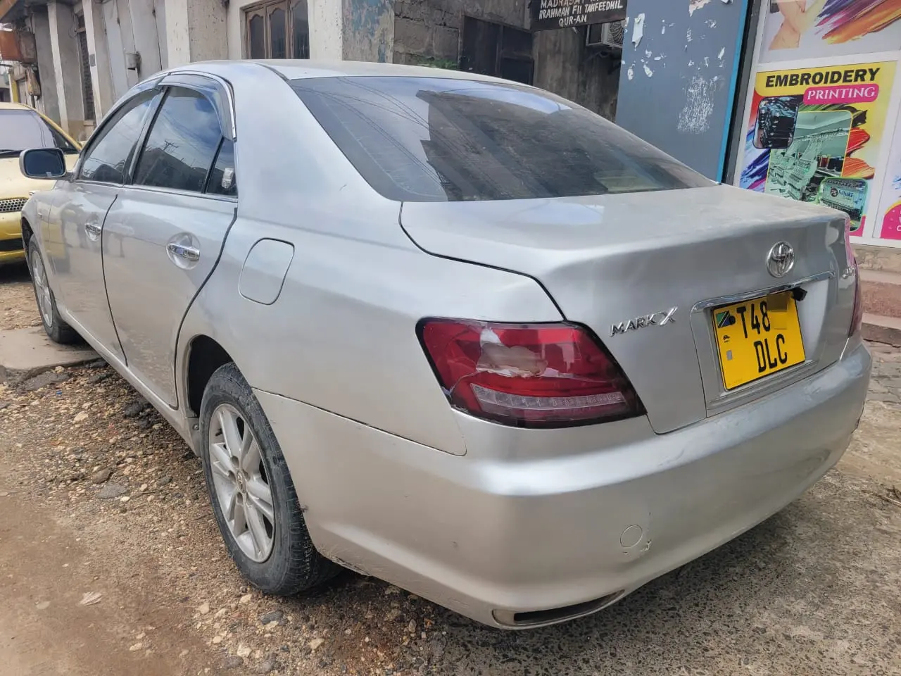 Toyota Mark X thumbnail 6