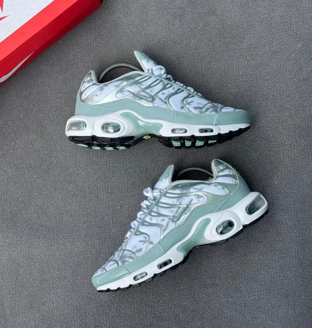 Nike Air Max Plus (TN) thumbnail 9