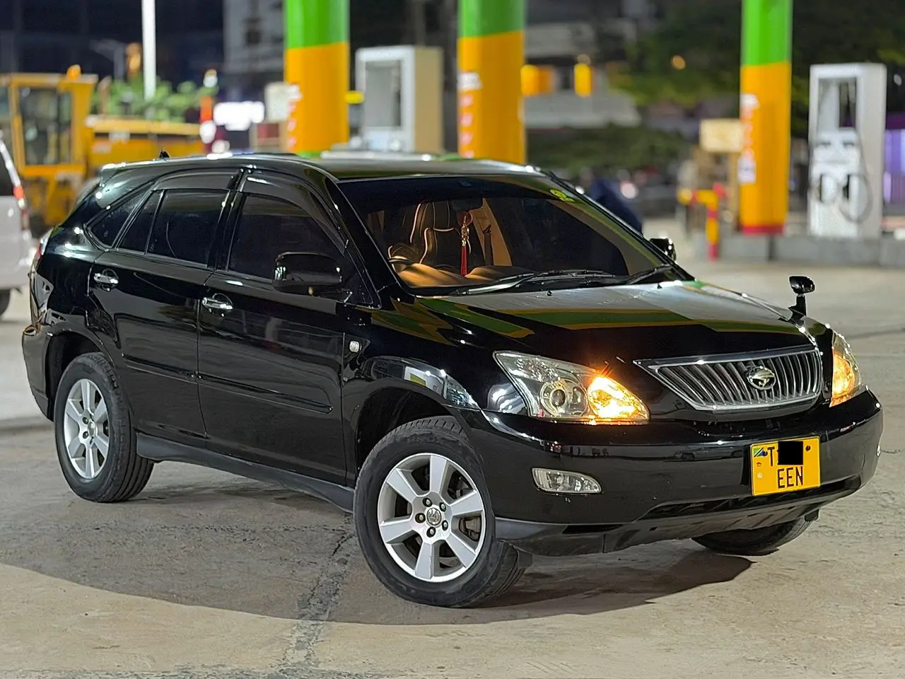 Toyota Harrier 240G 2006 thumbnail 2