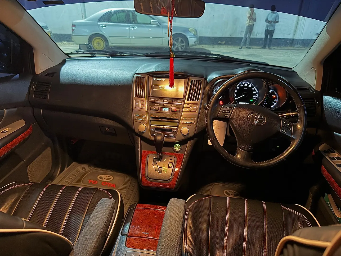 Toyota Harrier 240G 2006 thumbnail 3