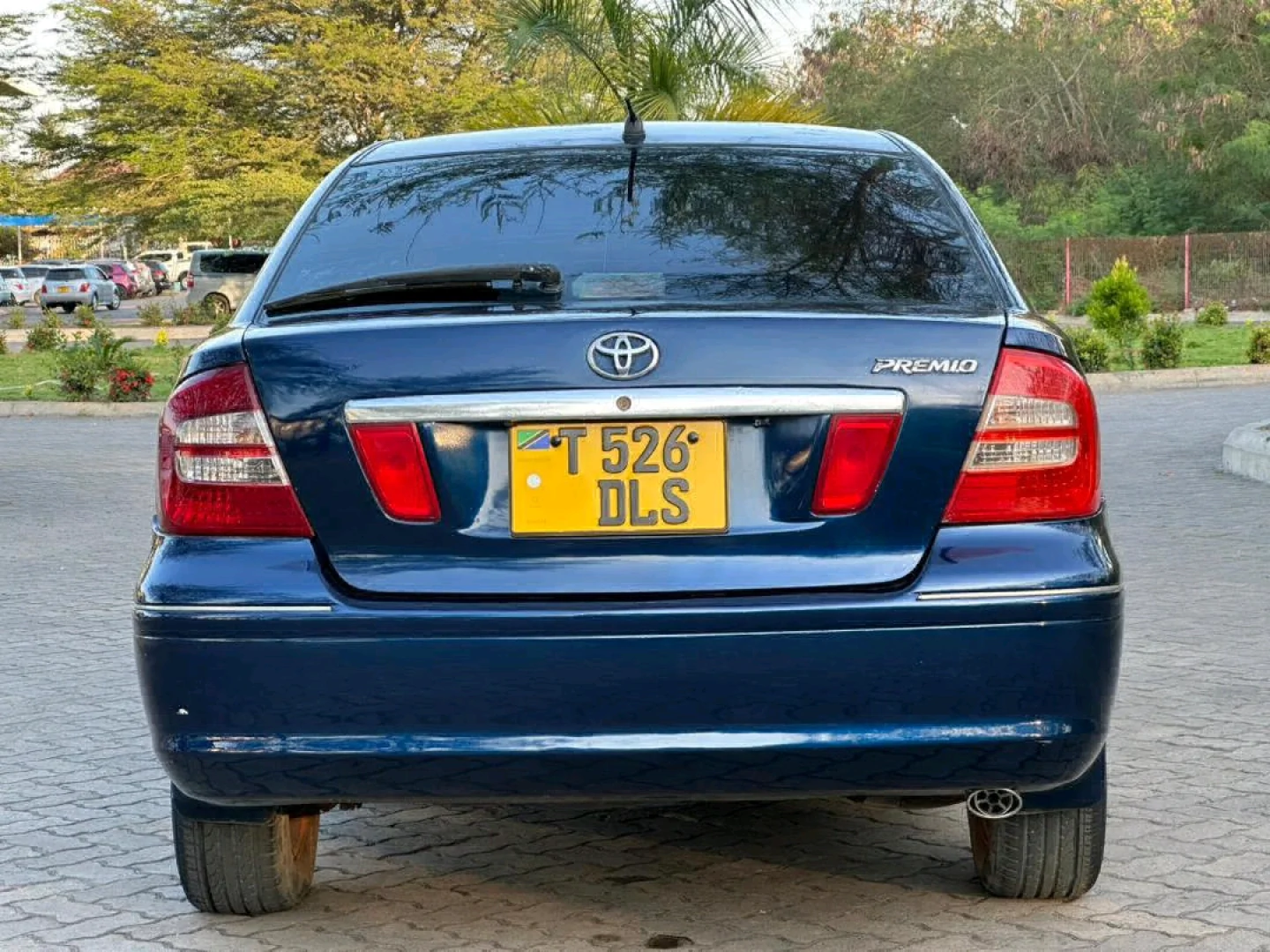 Toyota Premio G 2006 Automatic (98,000km) thumbnail 4