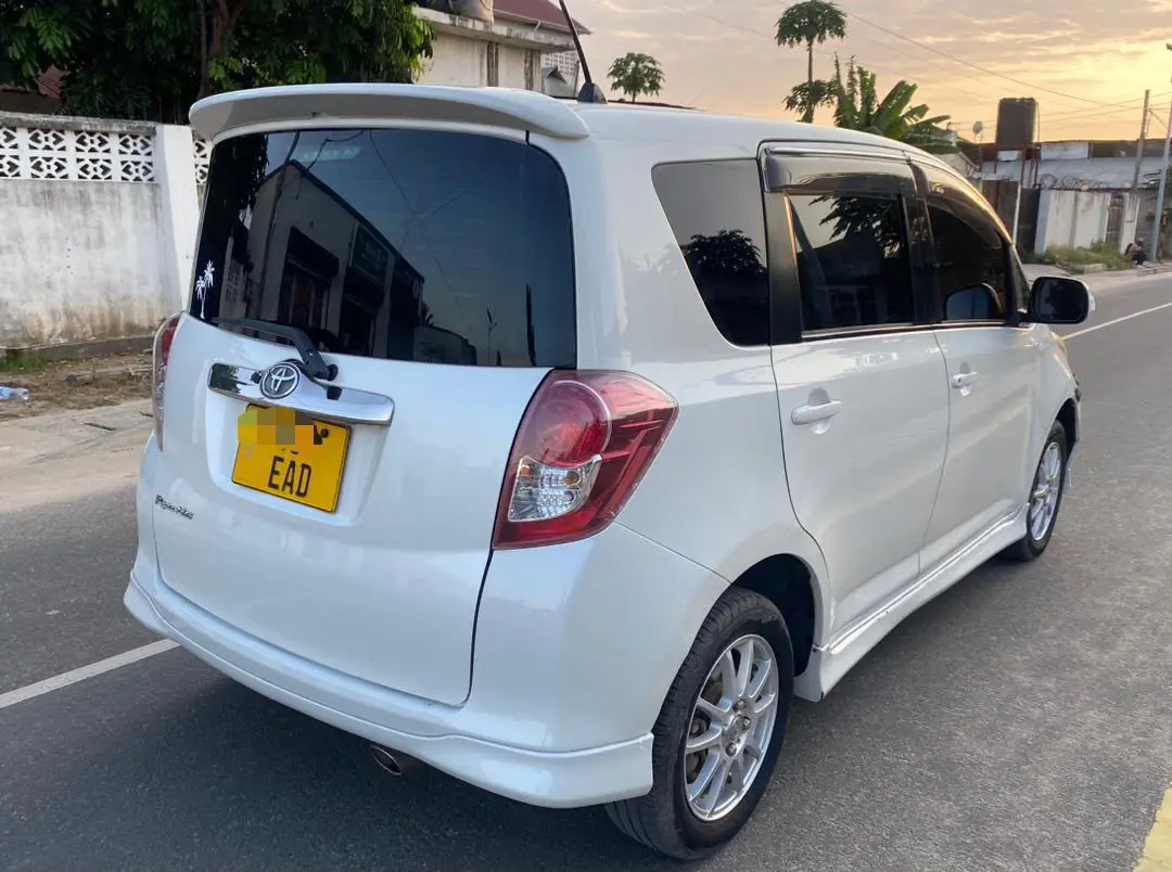 Toyota Ractis 2007 (EAD) thumbnail 4