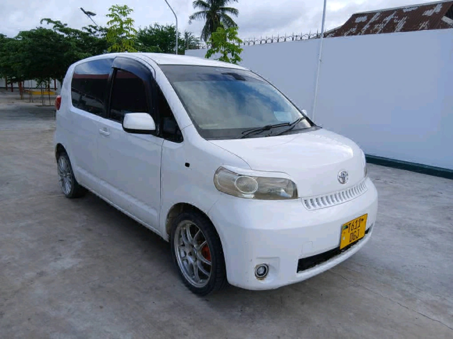 Toyota Porte 2007 Minivan Full AC