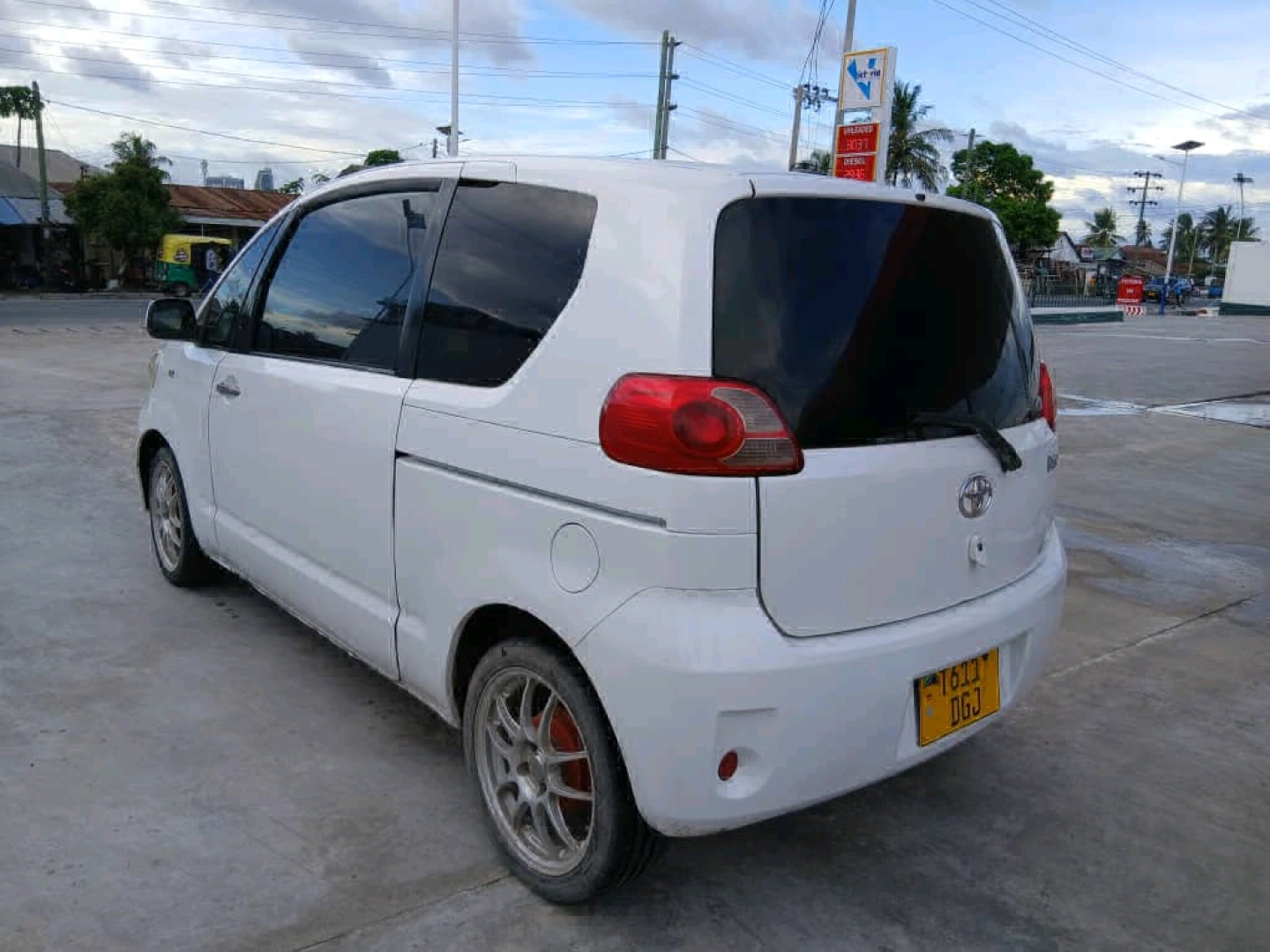 Toyota Porte 2007 Minivan Full AC thumbnail 2