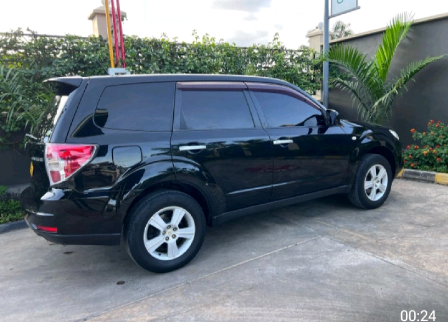 Subaru Forester 2009 SUV Reg No. EEA thumbnail 4