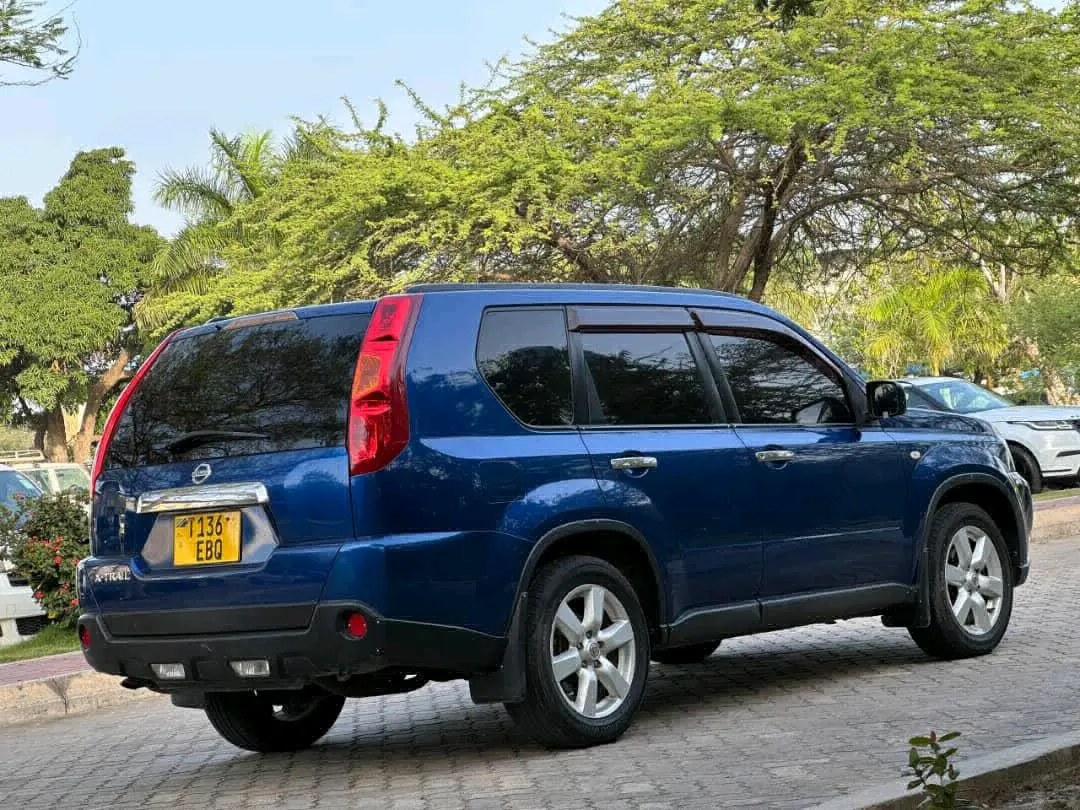 Blue 2008 Nissan X-Trail SUV thumbnail 8