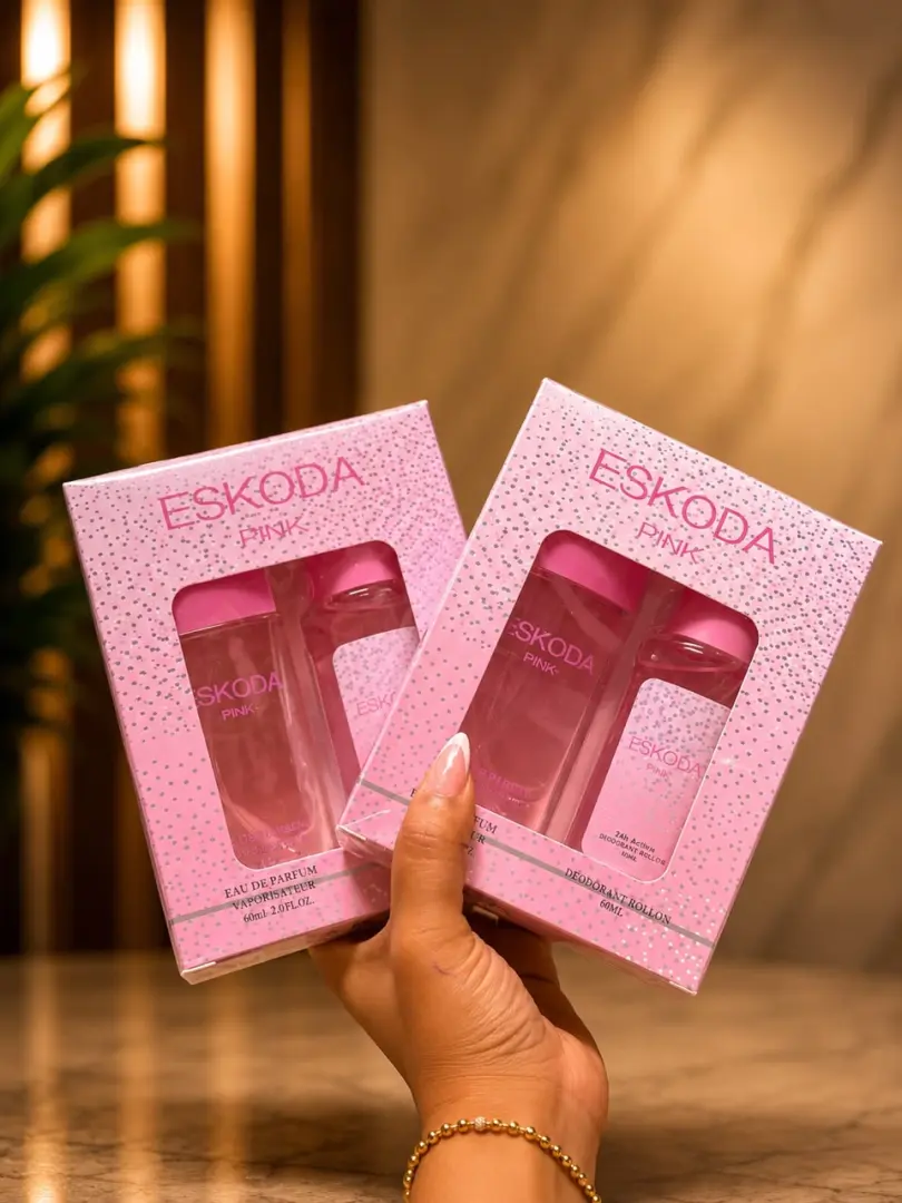 Perfume & Deodorant Gift Set (65ml) thumbnail 7