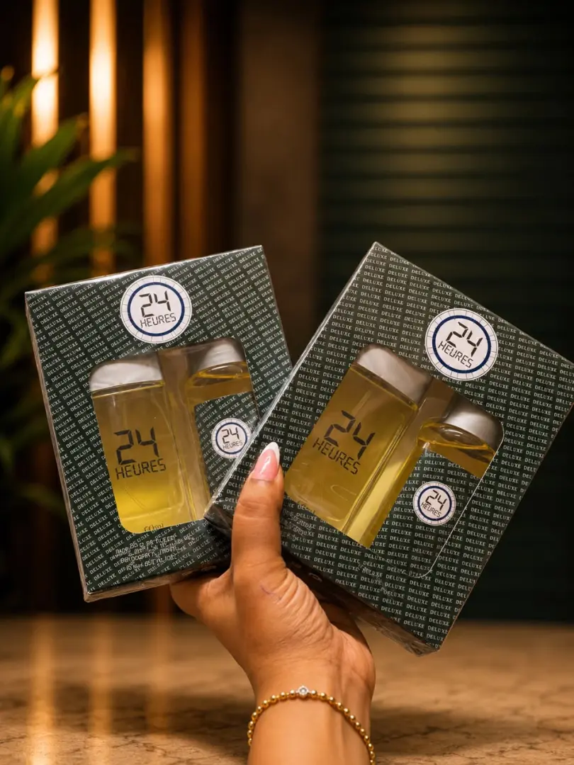 Perfume & Deodorant Gift Set (65ml) thumbnail 8