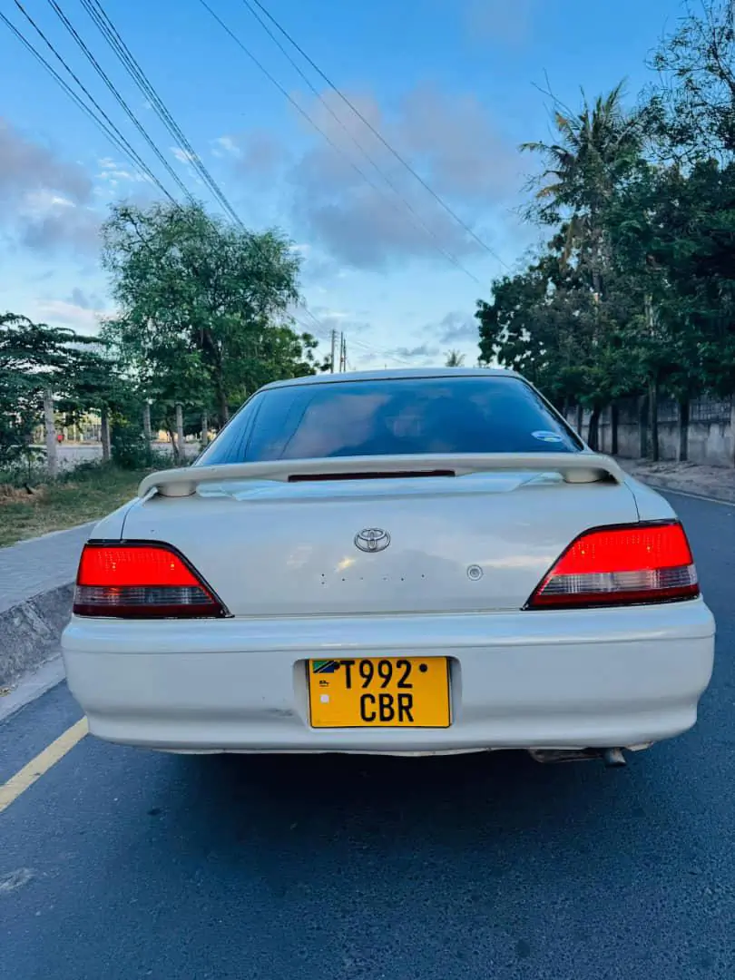 Toyota Cresta GX CBR for Sale thumbnail 7