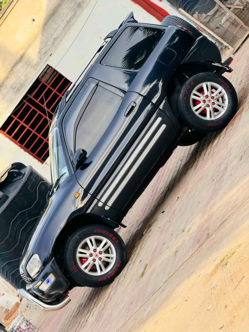 Toyota RAV4 Short Chassis (Kipisi) Automatic thumbnail 4