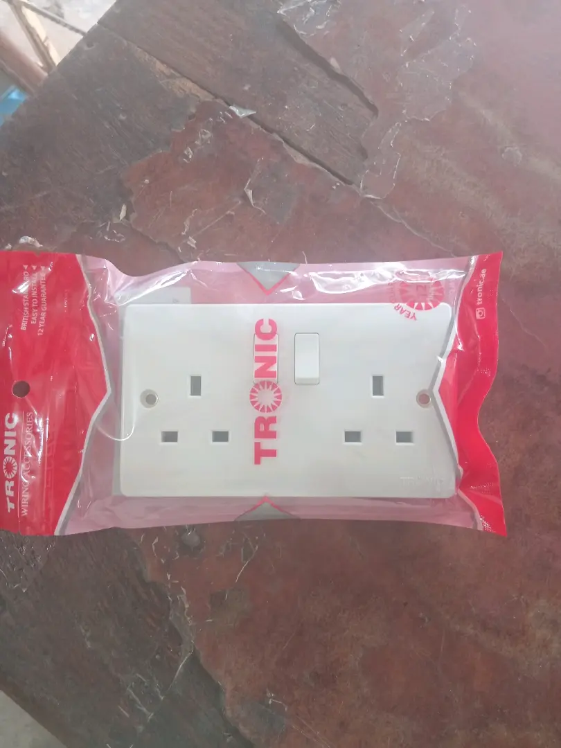 Tronic Double Wall Socket