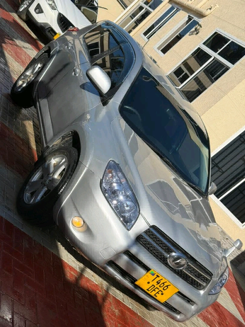 Toyota RAV4 2006 (Miss Tanzania) 2360 CC thumbnail 3