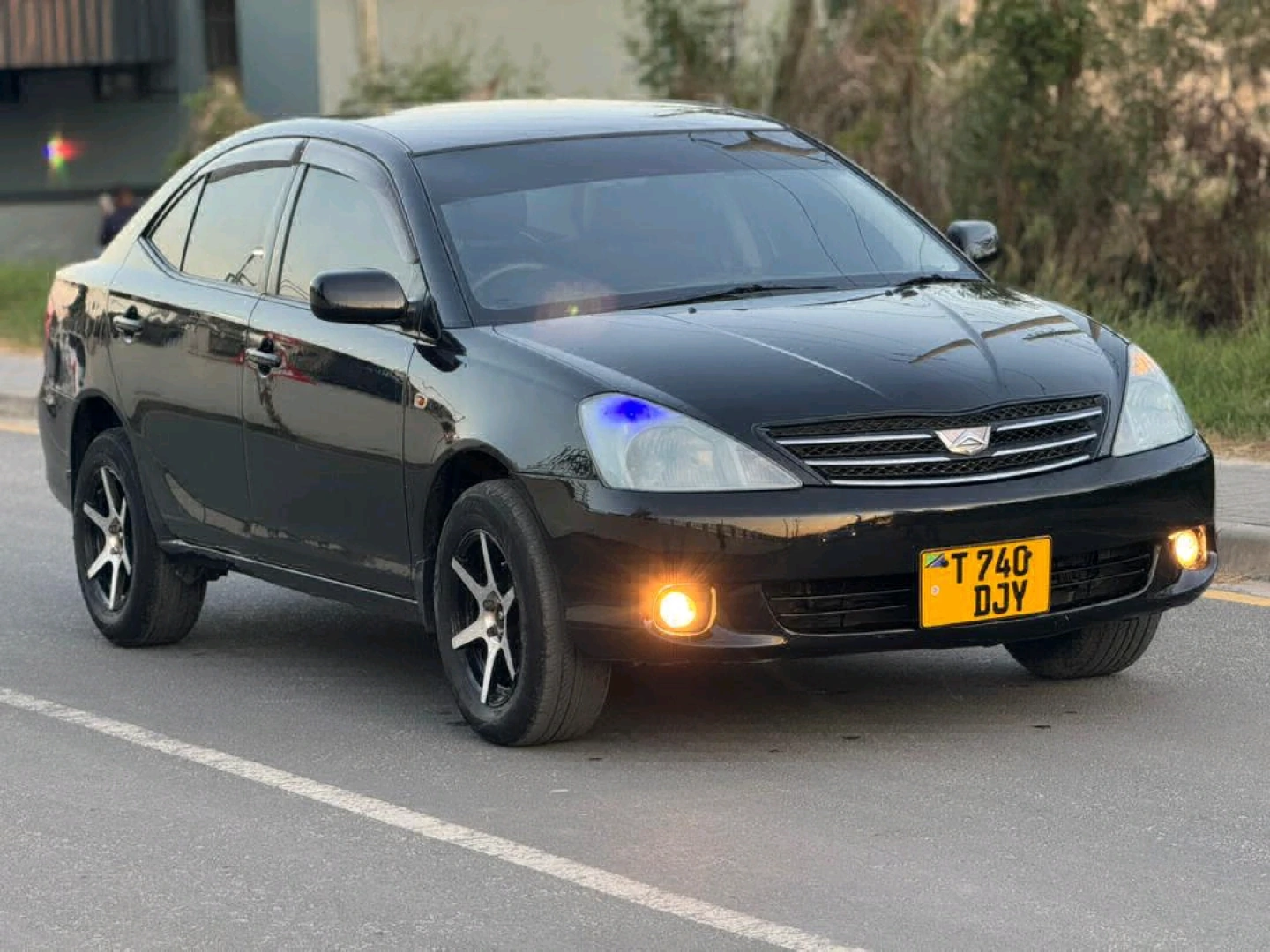 Black Toyota Allion DJY 2004 Automatic thumbnail 3