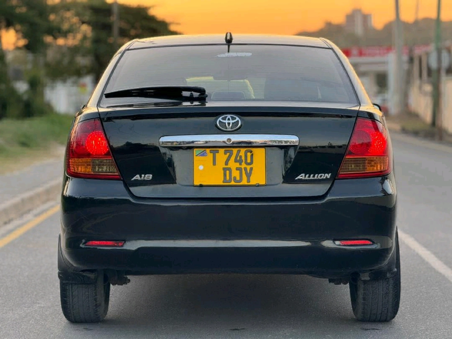 Black Toyota Allion DJY 2004 Automatic thumbnail 5