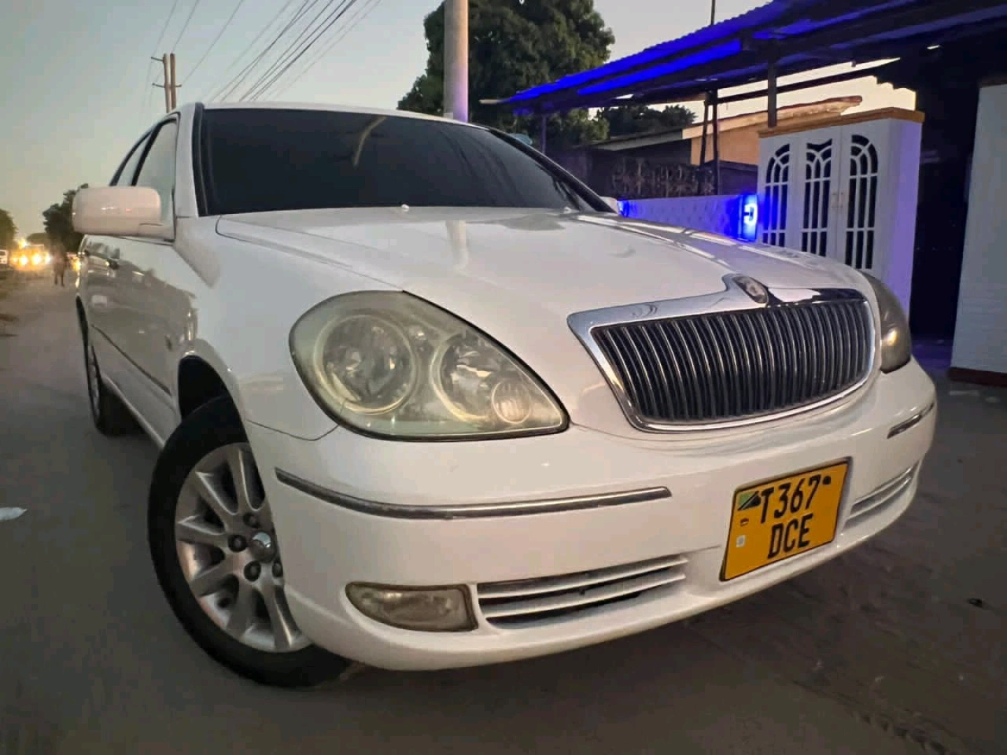 Toyota Brevis DCE 2001 thumbnail 4