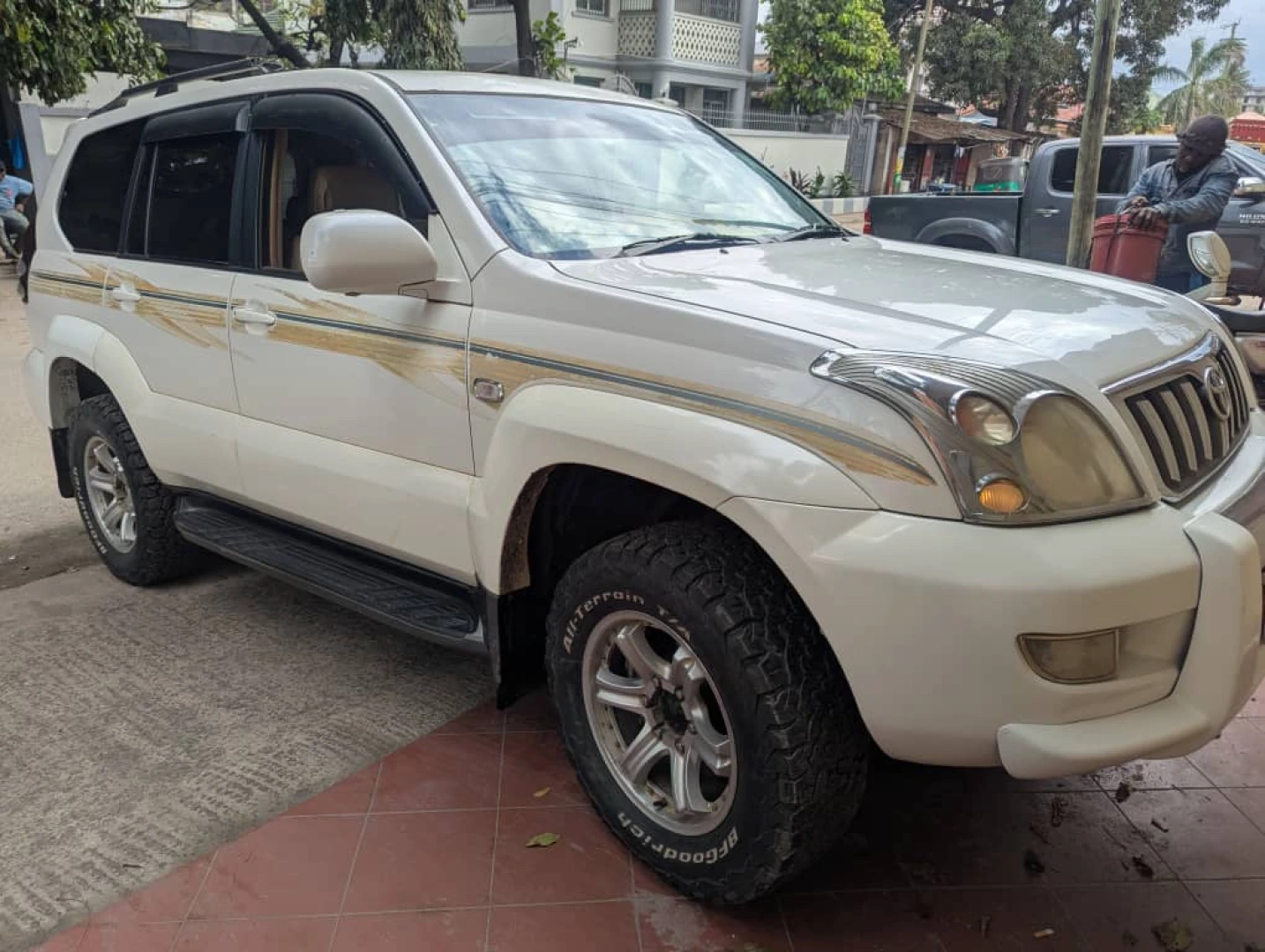 Toyota Prado 120 DUZ Petrol Engine thumbnail 4
