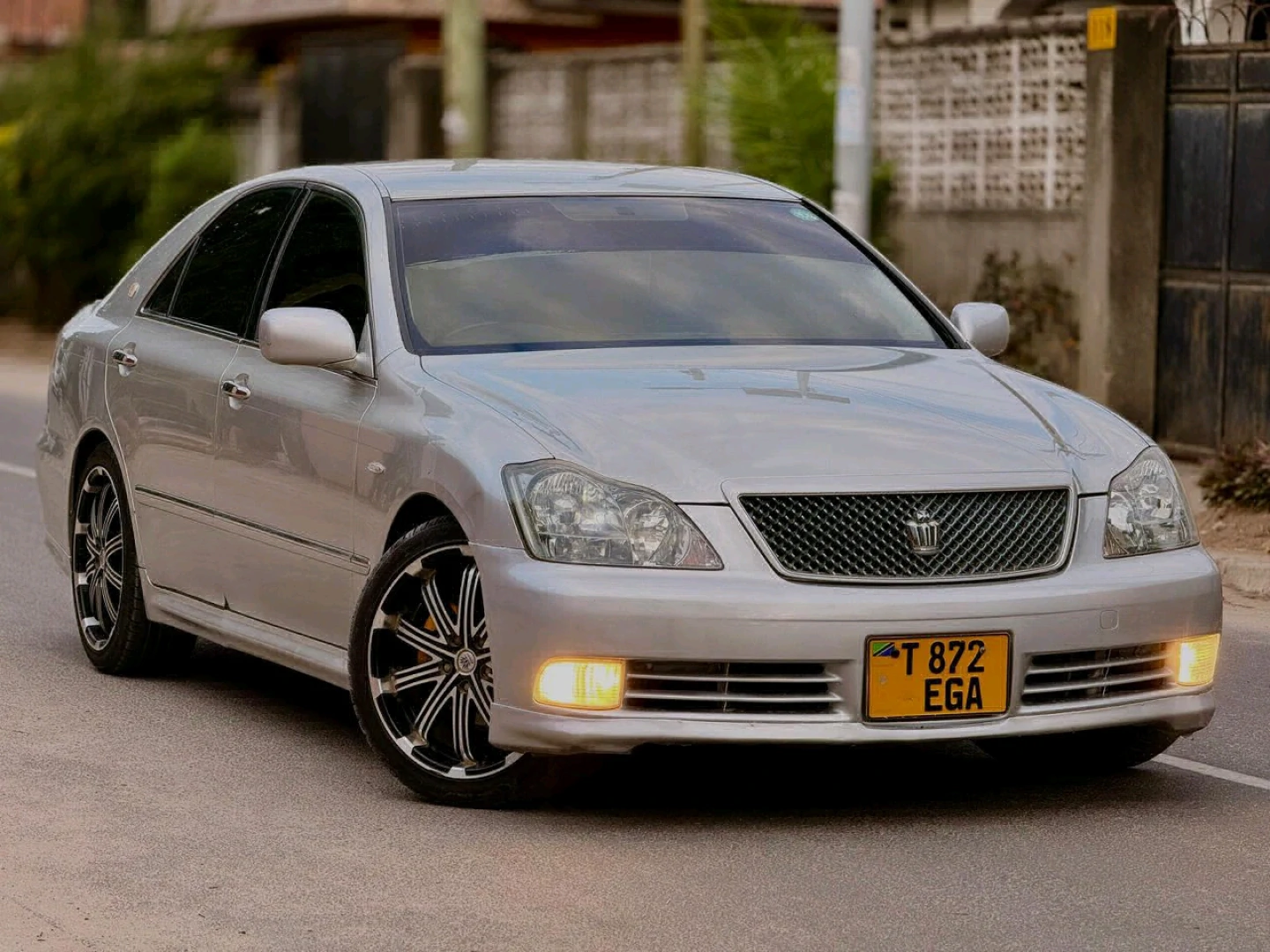 Toyota Crown Athlete Sedan 2004-05 (2490cc) thumbnail 3