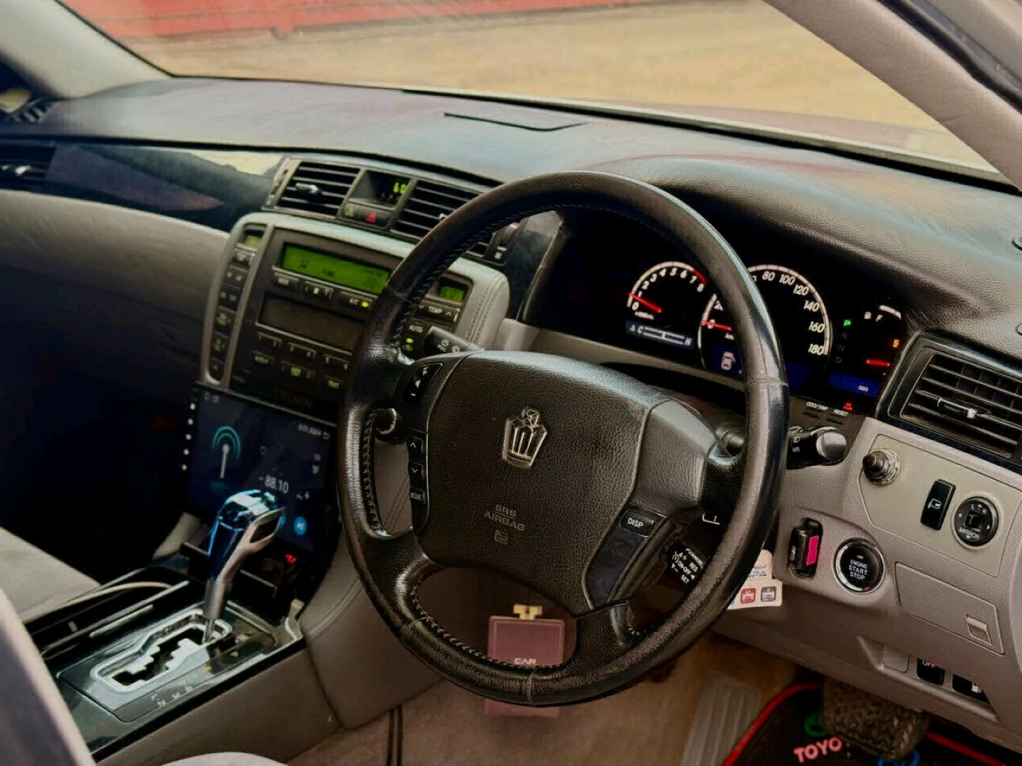 Toyota Crown Athlete Sedan 2004-05 (2490cc) thumbnail 7