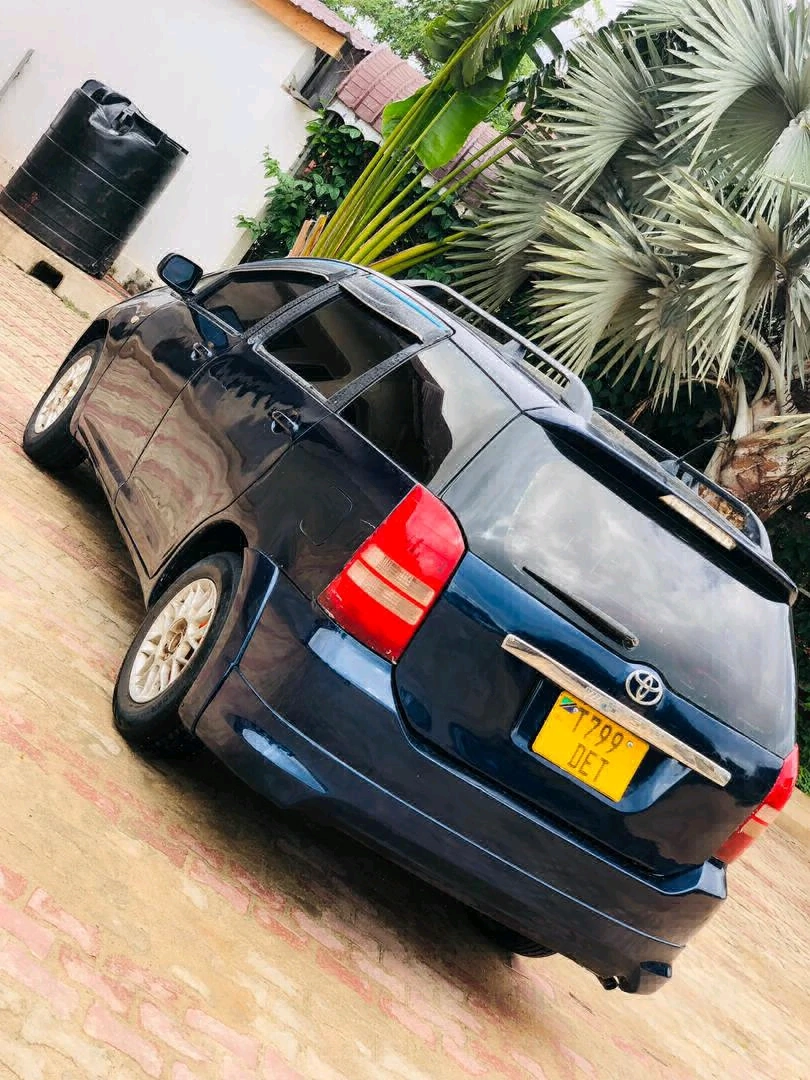 Toyota Wish Automatic 1790cc for Sale or Exchange thumbnail 4