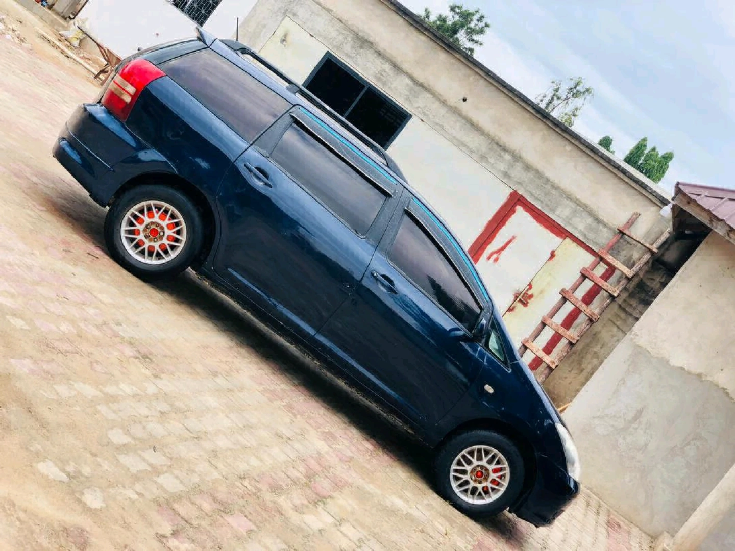 Toyota Wish Automatic 1790cc for Sale or Exchange thumbnail 5