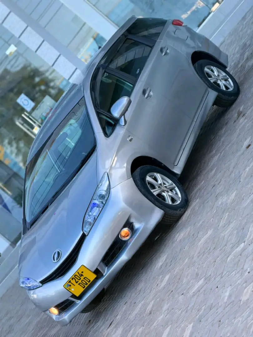 Toyota Wish New Model (DQD) thumbnail 5