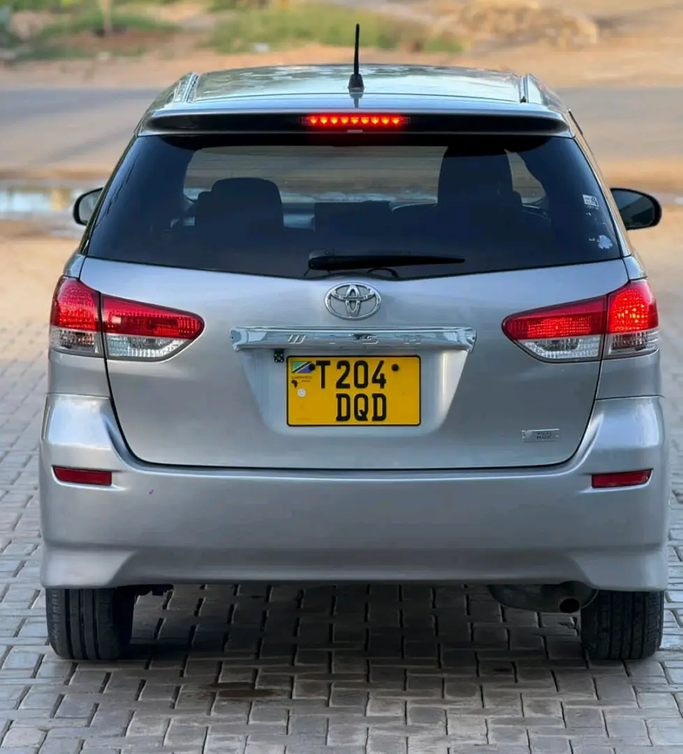 Toyota Wish New Model (DQD) thumbnail 7