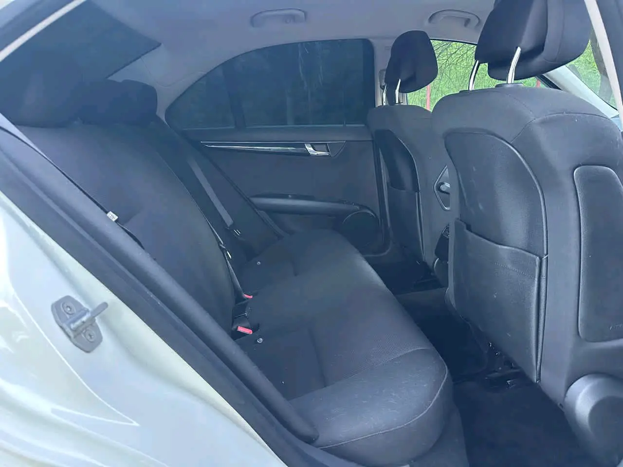 Toyota Wish New Model (DQD) thumbnail 8