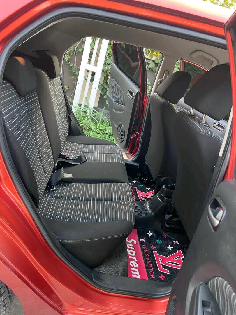 Mazda Demio 2009 Manual Gear for Sale (Reg EAH) thumbnail 6