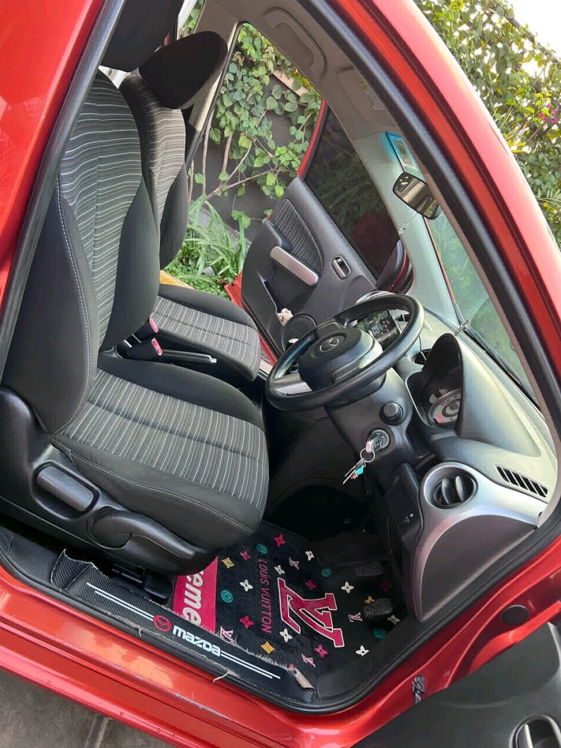 Mazda Demio 2009 Manual Gear for Sale (Reg EAH) thumbnail 9
