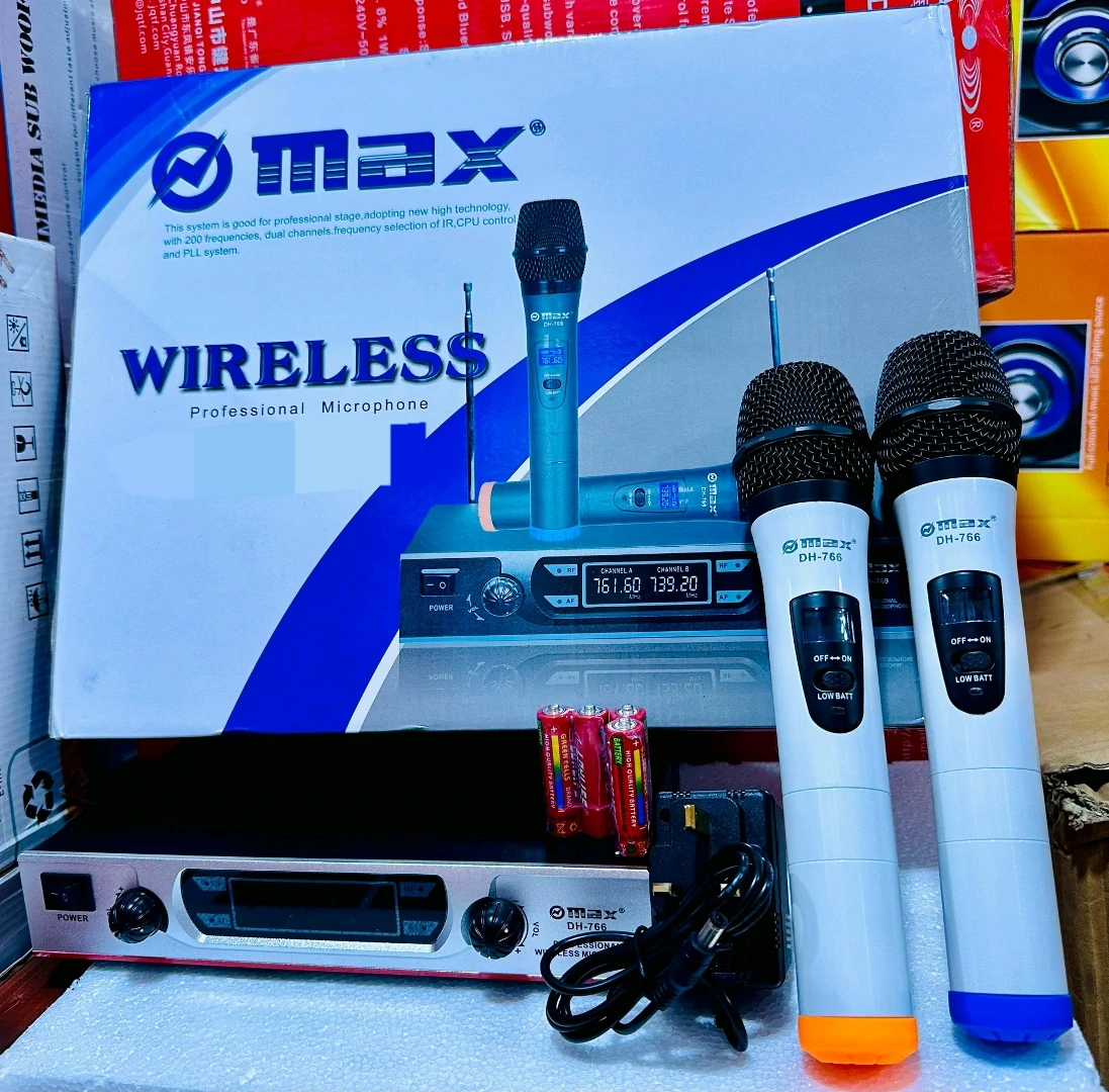 New Omax DH-766 Dual-Channel Wireless Microphone System