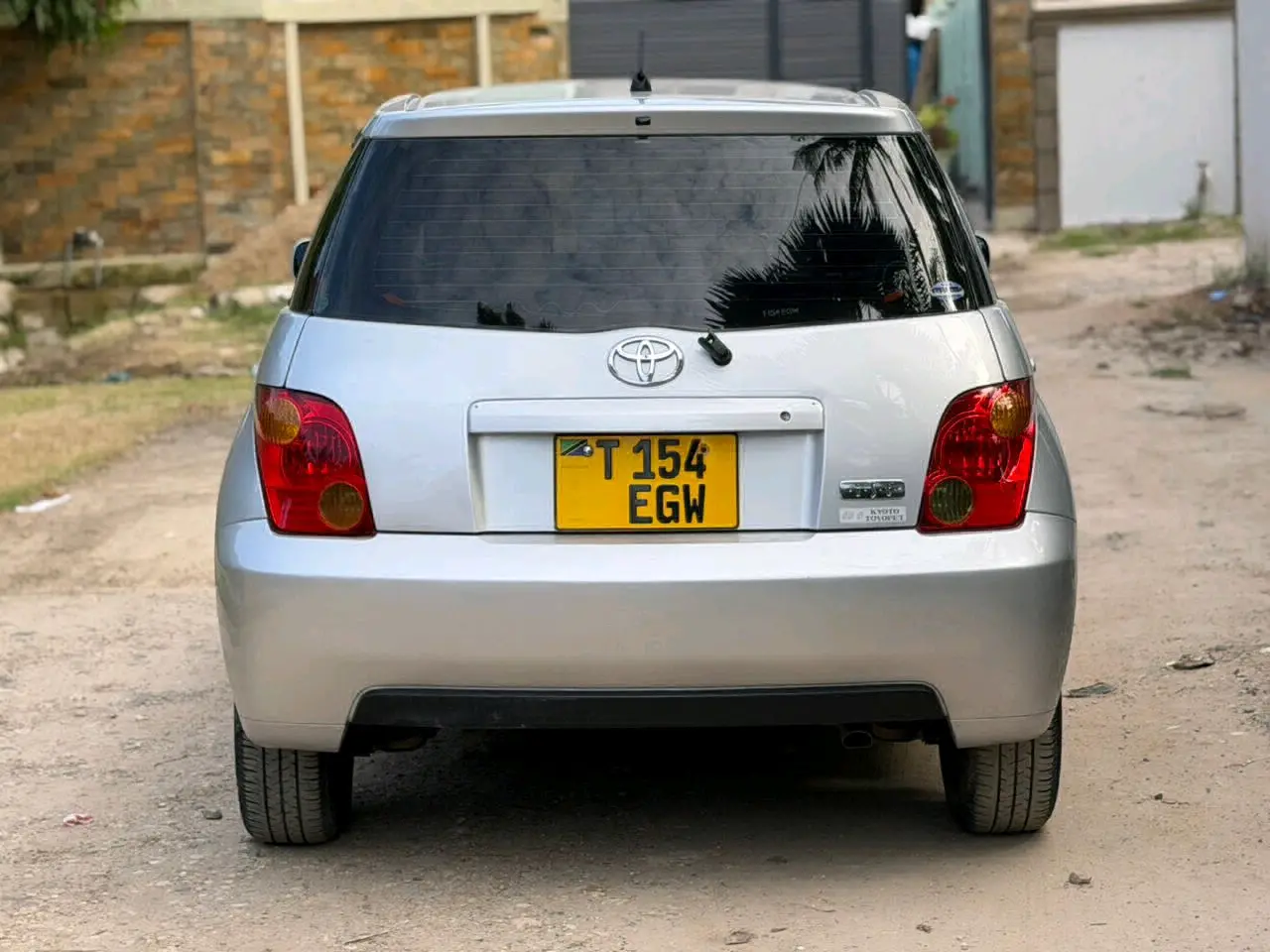 Toyota Ist EGW 1290cc for Sale thumbnail 2