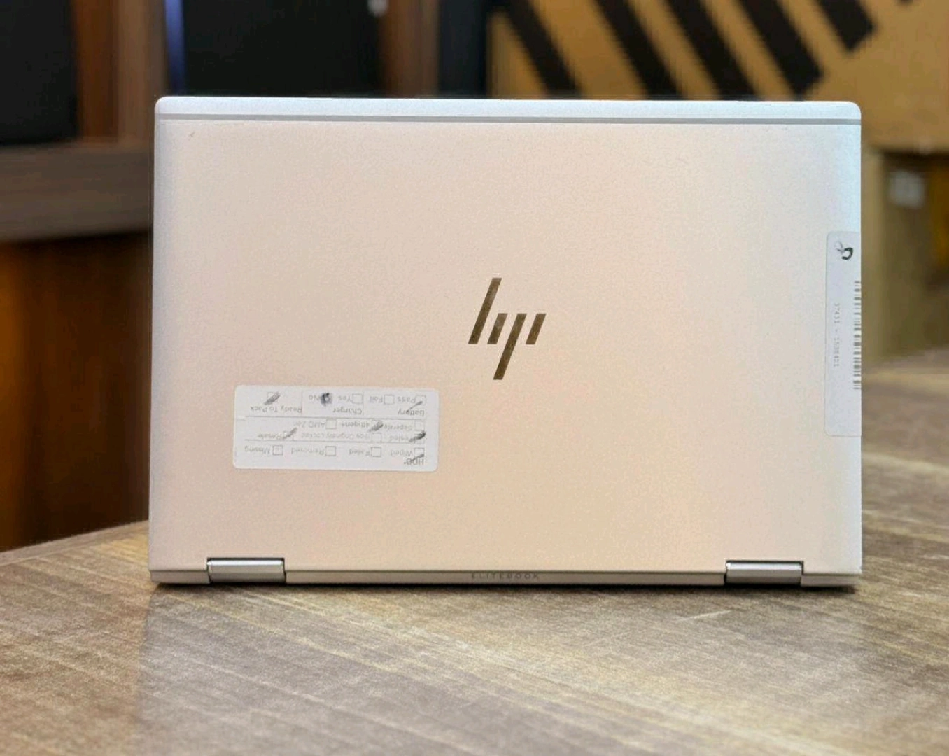 HP Elitebook x360 1030 Core i7 8th Gen Touchscreen Laptop thumbnail 3
