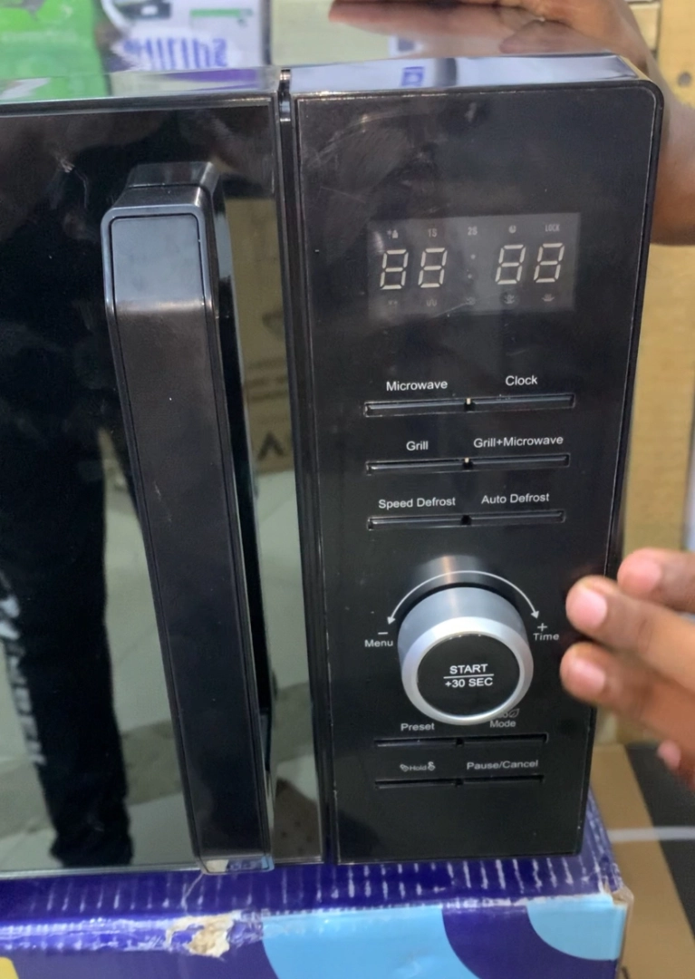VON Grill Microwave Oven 25L thumbnail 3