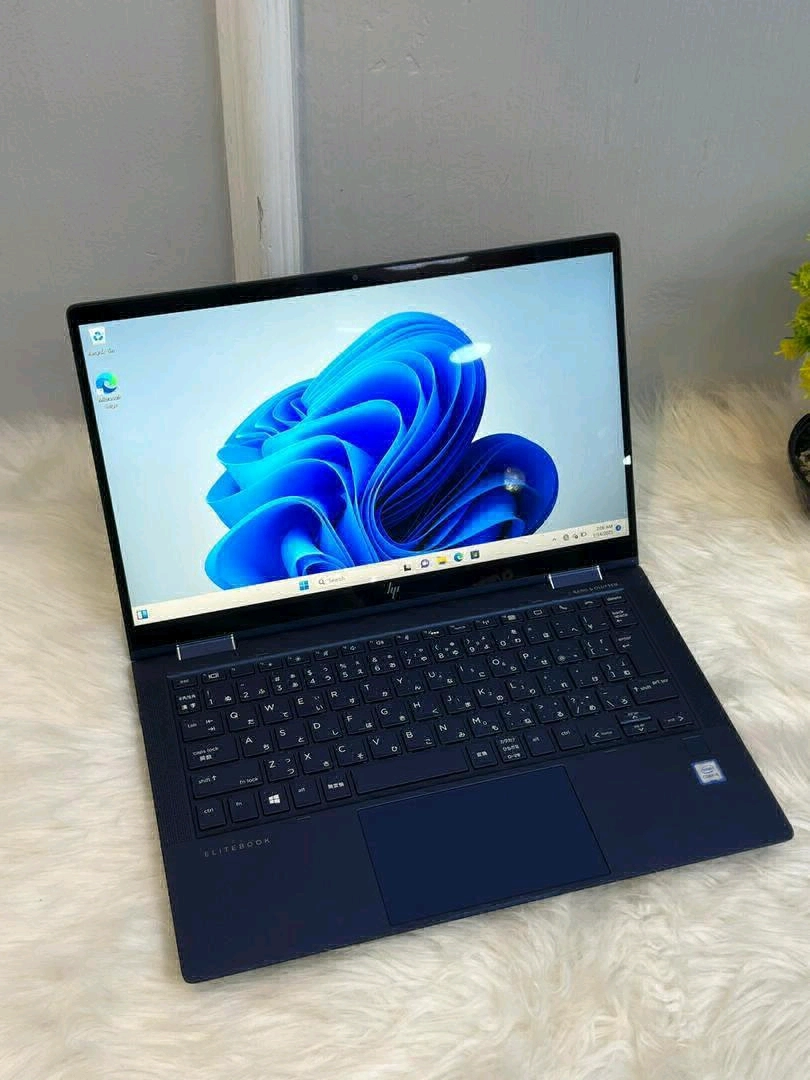 HP Elite Dragonfly G2 Notebook PC Core i5 11th Gen thumbnail 3