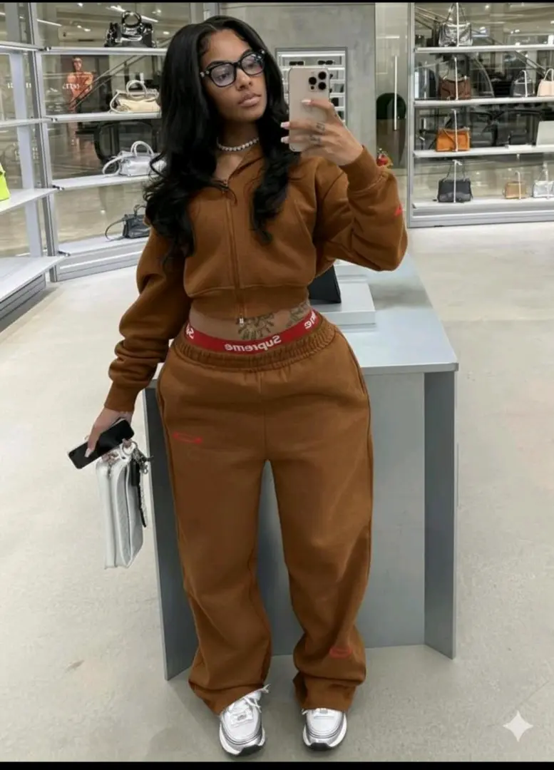 Women's Two-Piece Tracksuits thumbnail 2