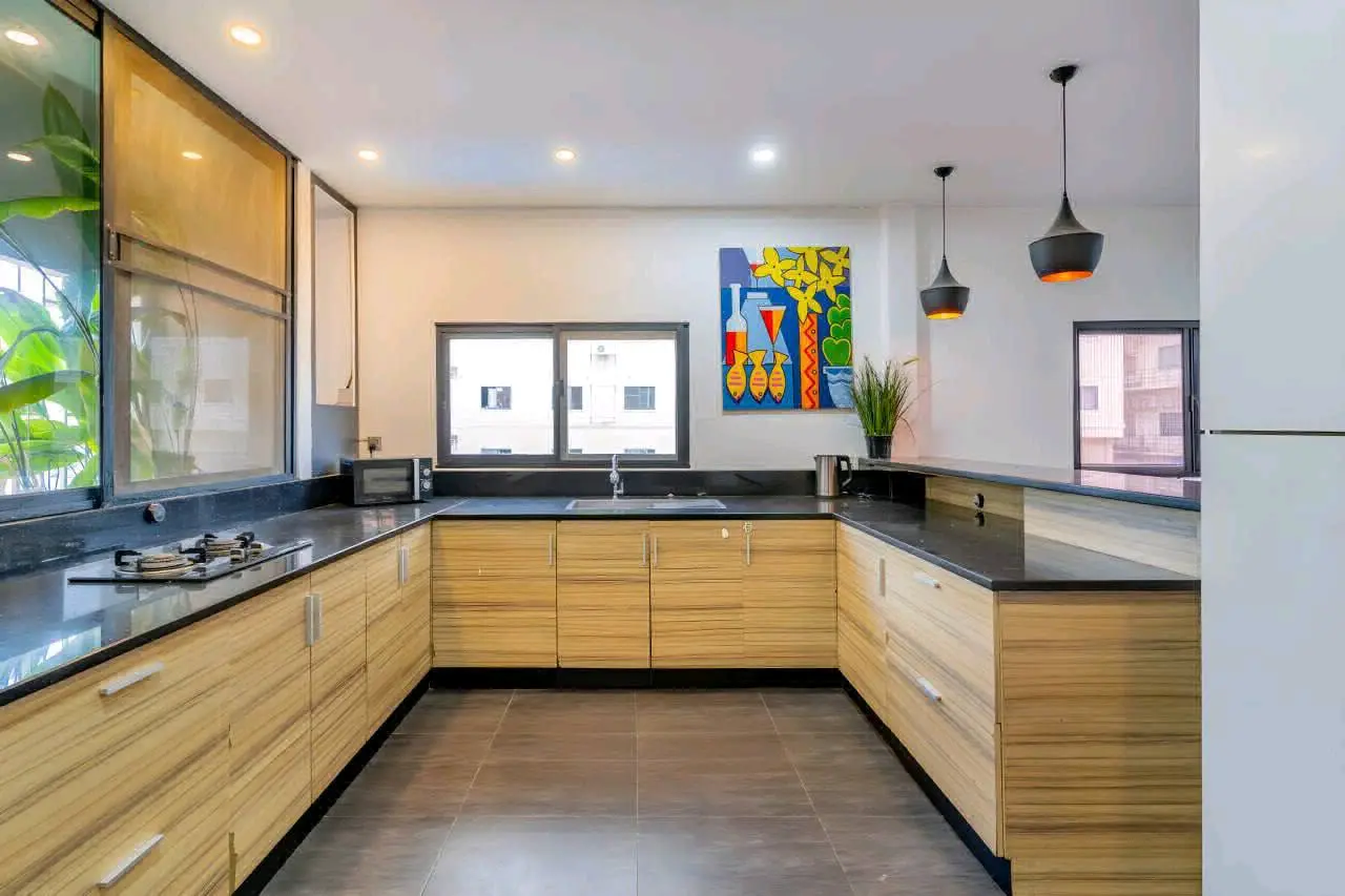 4-Bedroom House with Swimming Pool in Masaki