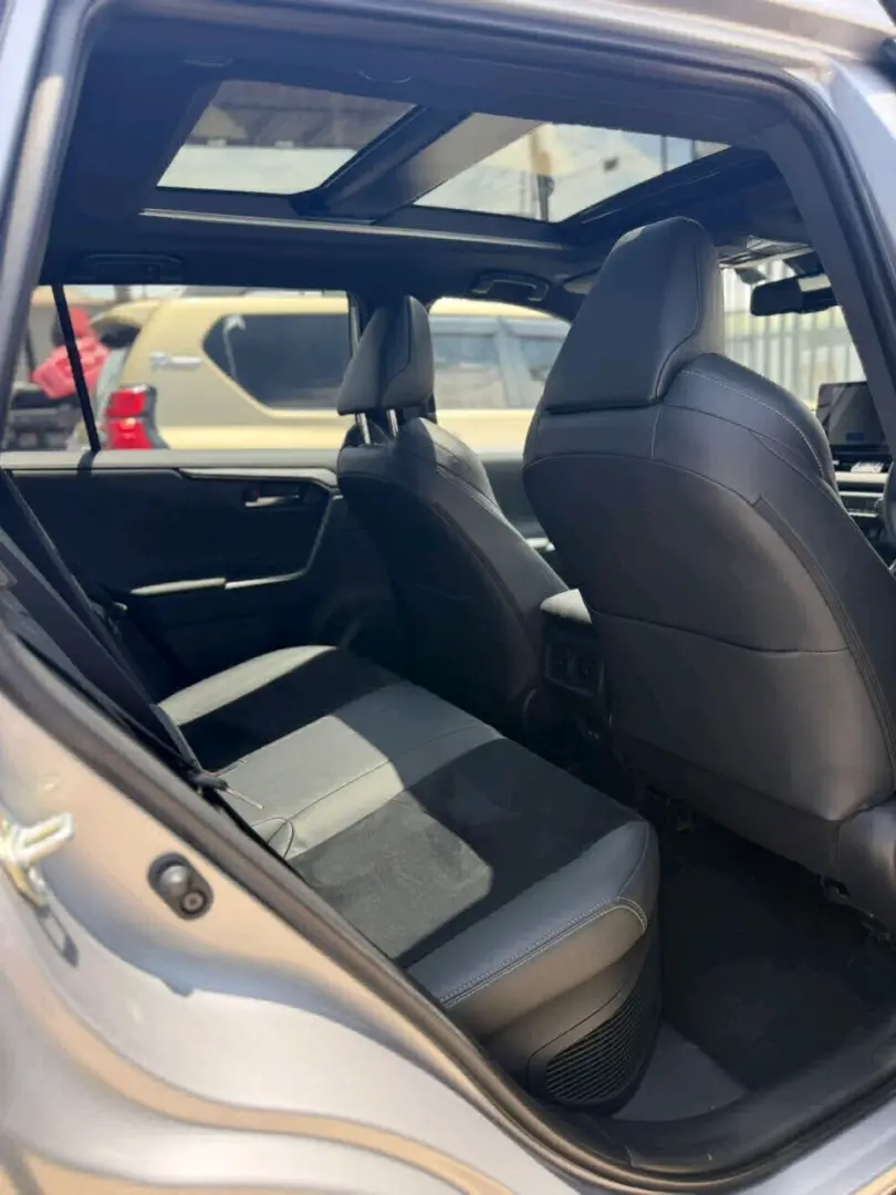 Silver 2025 Toyota RAV4 Hybrid GR thumbnail 7