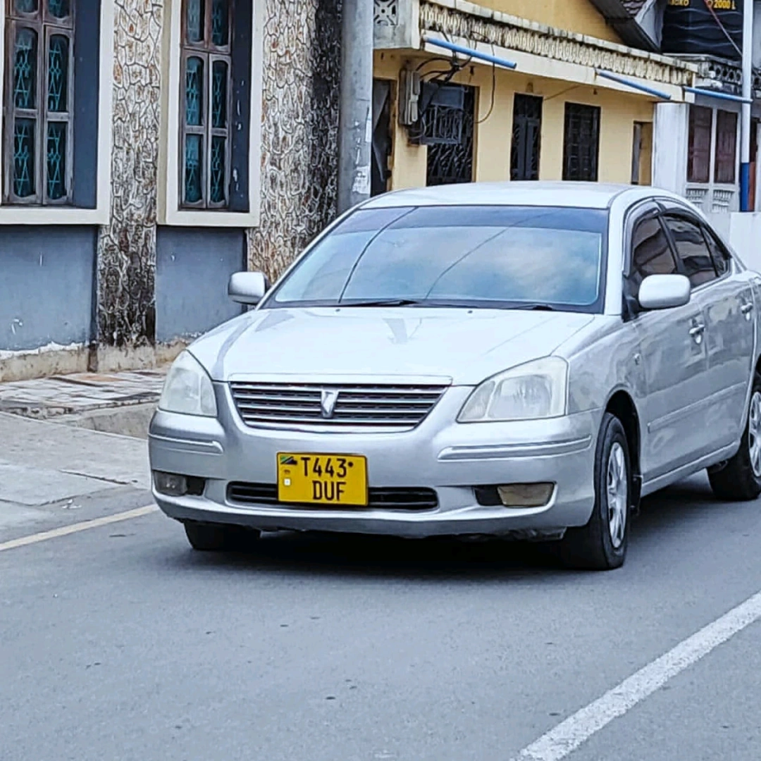 Toyota Premio F Silver 2003