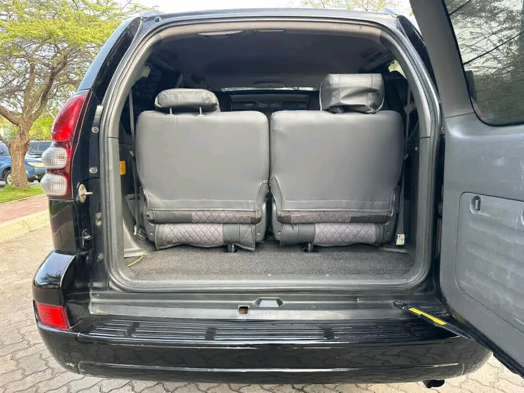 Toyota Land Cruiser Prado 120 (2007) - 2.7L Petrol thumbnail 5