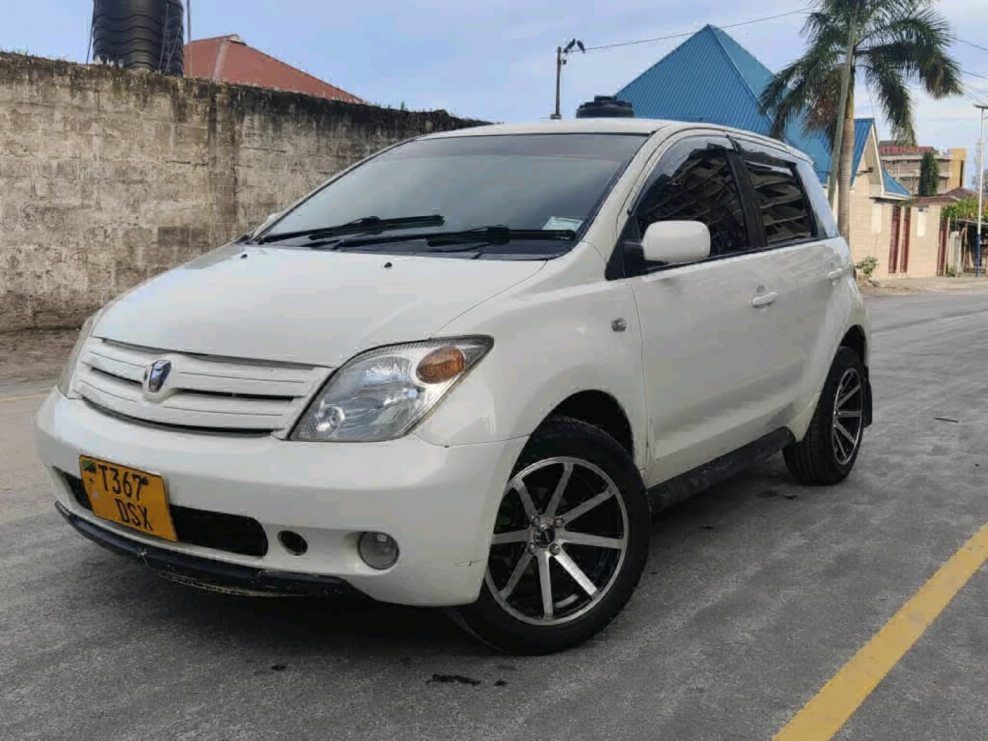 Toyota Ist 2004 Nyeupe thumbnail 3