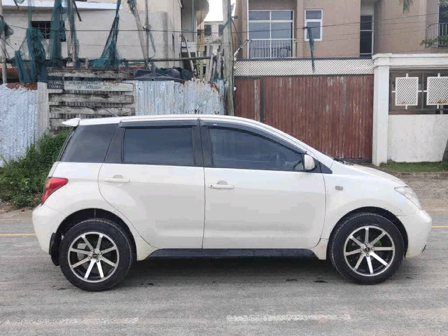 Toyota Ist 2004 Nyeupe thumbnail 4