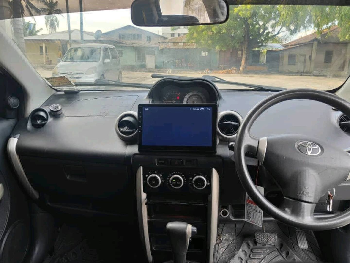 Toyota Ist 2004 Nyeupe thumbnail 5