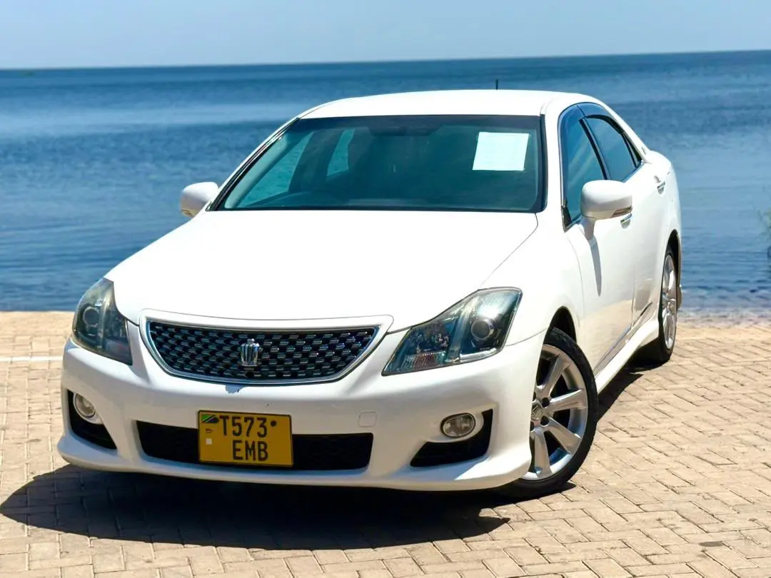 Toyota Crown Athlete 2008 thumbnail 2