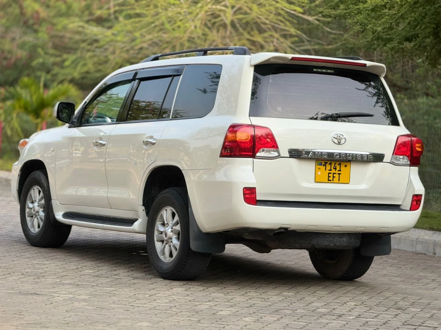 Toyota Land Cruiser GX 2008 Manual Diesel thumbnail 8