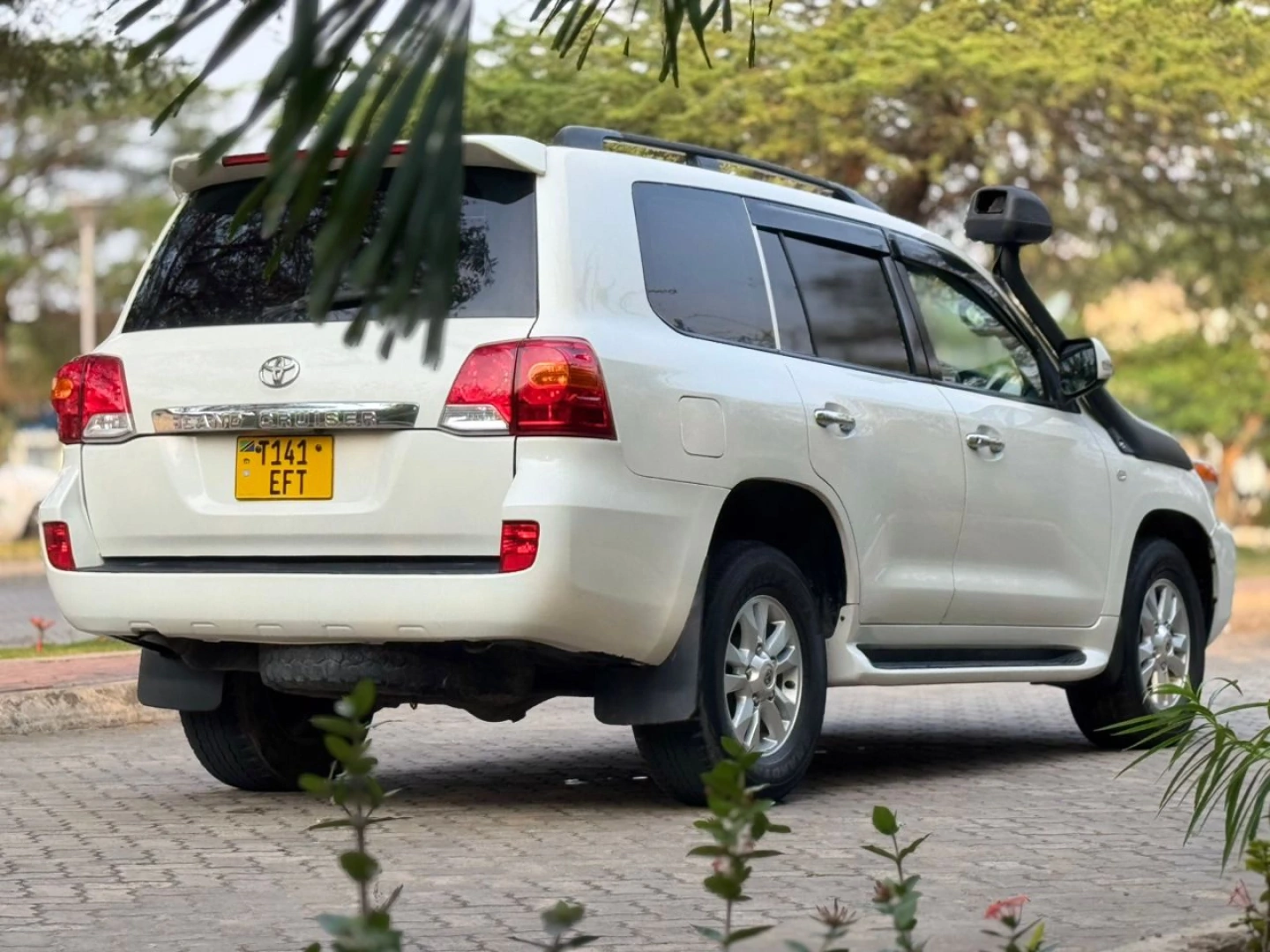 Toyota Land Cruiser GX 2008 Manual Diesel thumbnail 9
