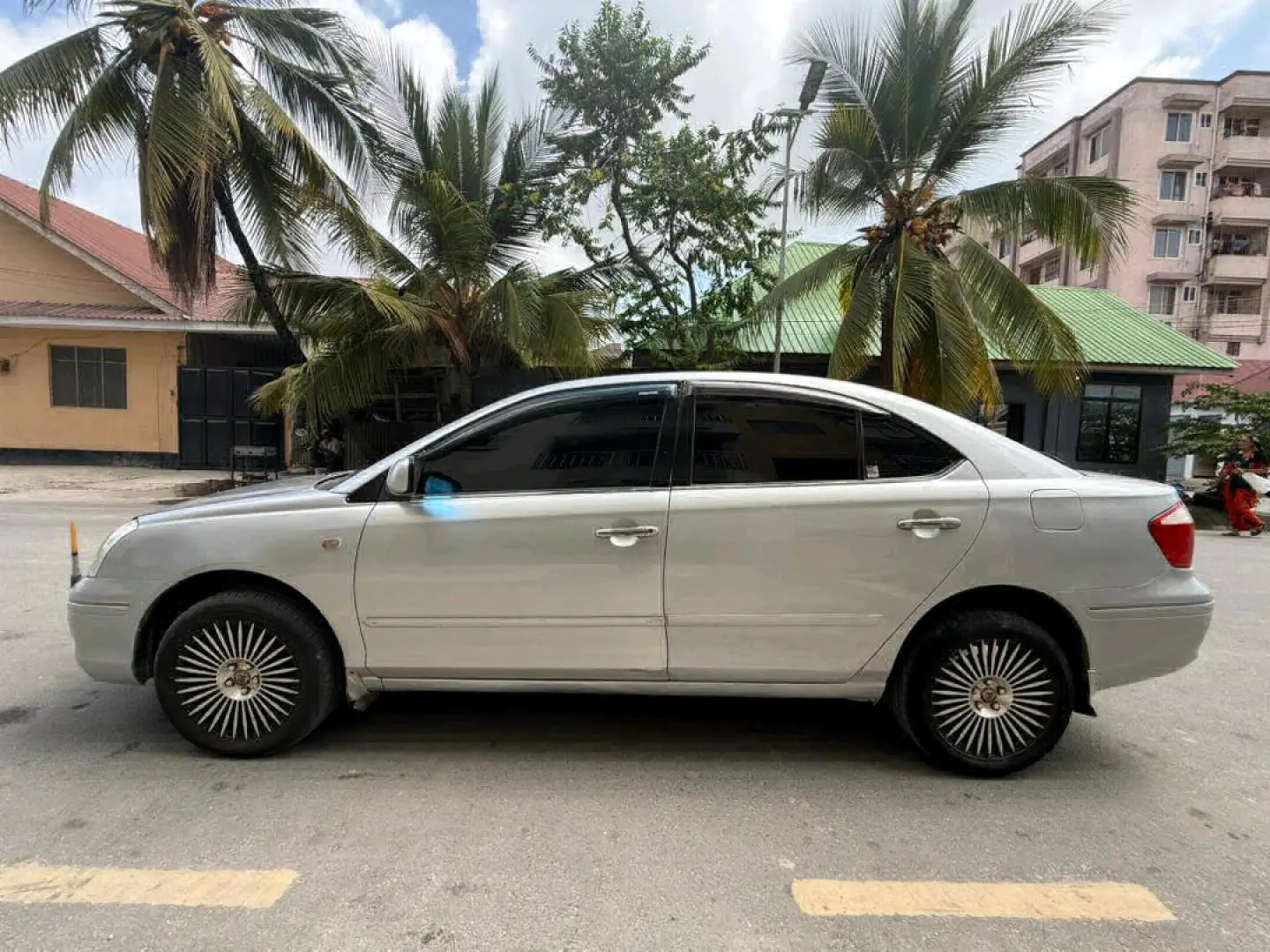 Toyota Premio F 2002 Silver thumbnail 3