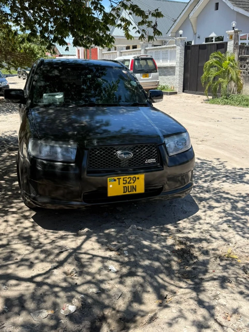 Black Subaru Forester Cross SUV for Sale thumbnail 2